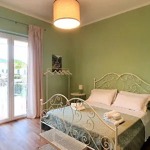 Affittacamere La Casa Di Andreina, Mondello